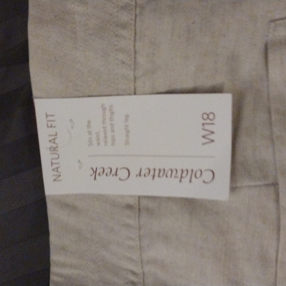 Women's Coldwater creek light khaki pants size W 18 32 in. Inseam linen and Rayo